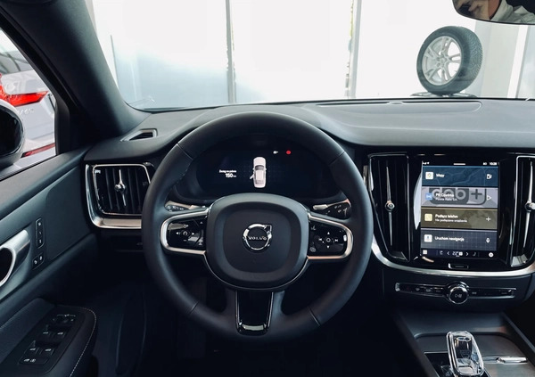 Volvo S60 cena 219900 przebieg: 2, rok produkcji 2023 z Alwernia małe 37